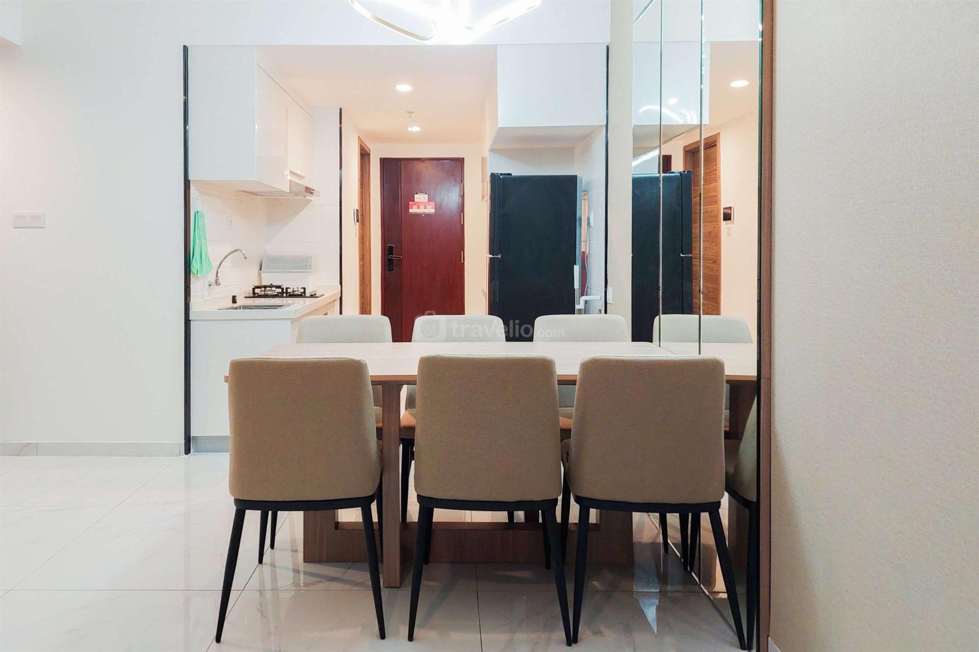 Homey And Spacious 3Br Sky House Bsd Apartment By Travelio Tangerang Ngoại thất bức ảnh